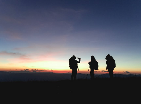 Tips on hiking in hot weather, summer hiking tips